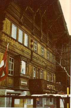 Chalet Suisse